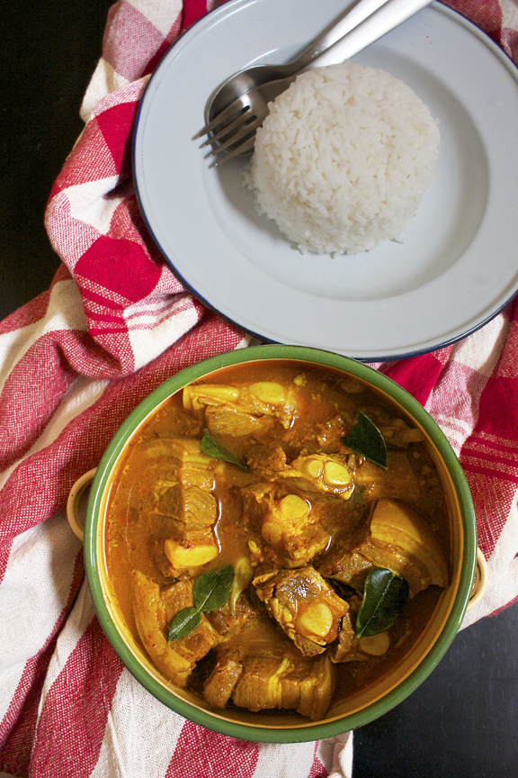 Pork cheap thai curry